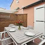 Cosy Duplex - & Etang - Terrasse - Parking & Kit Bebe *