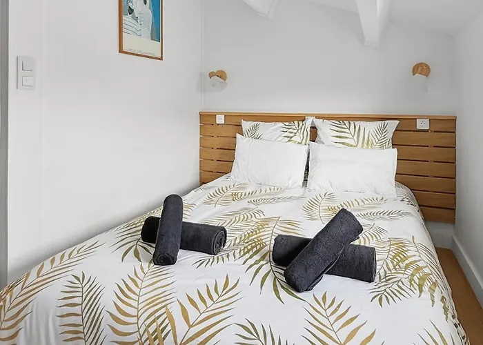 Apartament Cosy Duplex - & Etang - Terrasse - Parking & Kit Bebe Marseillan (Herault)
